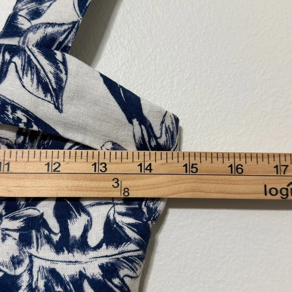 Abercrombie & Fitch Blue Floral Tank Top Size XS Crop Tropical Vacation Beach - Picture 6 of 6